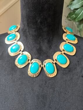 Turquoise Oval Cabochon Gold Statement Necklace